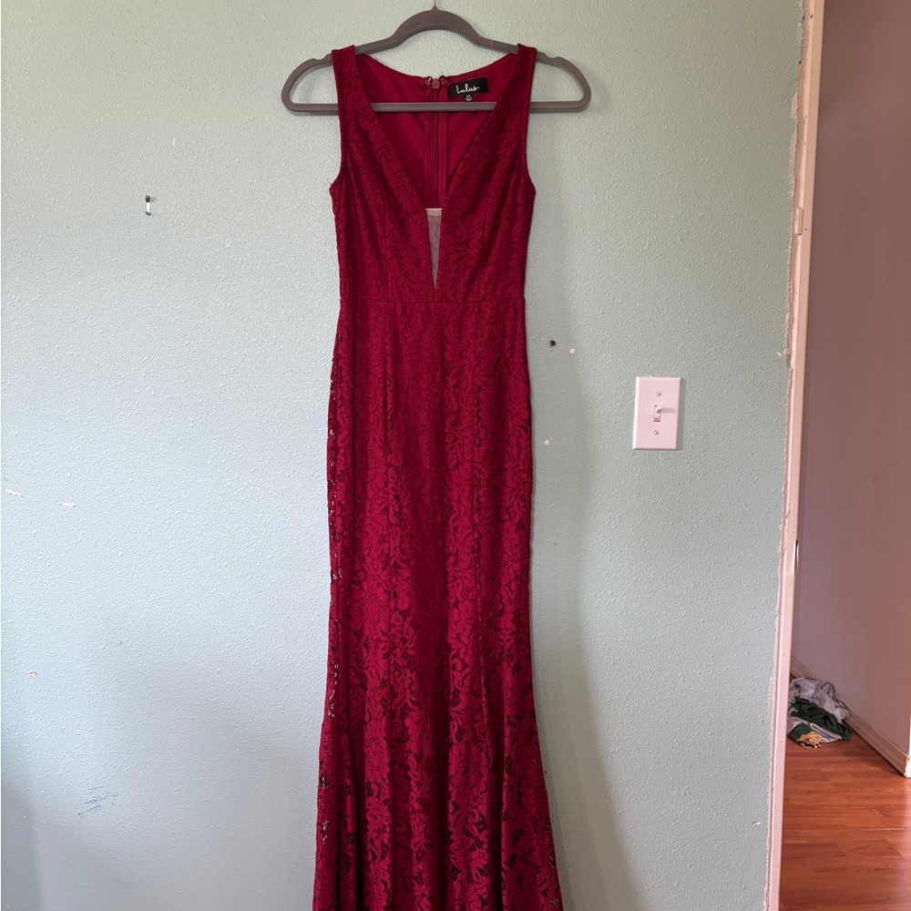 Lulu's Burgundy Lace Maxi Dress